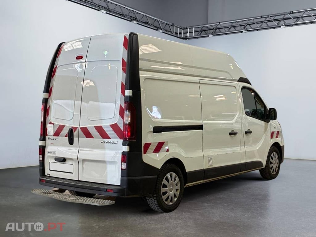 Renault Trafic 2.0 dCi L2H2 1.2T