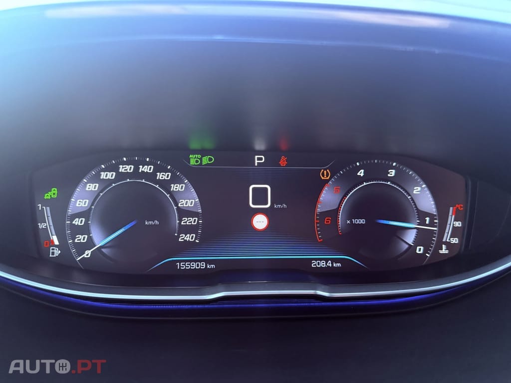 Peugeot 3008 BlueHDi 120 EAT6 Stop & Start Business Line