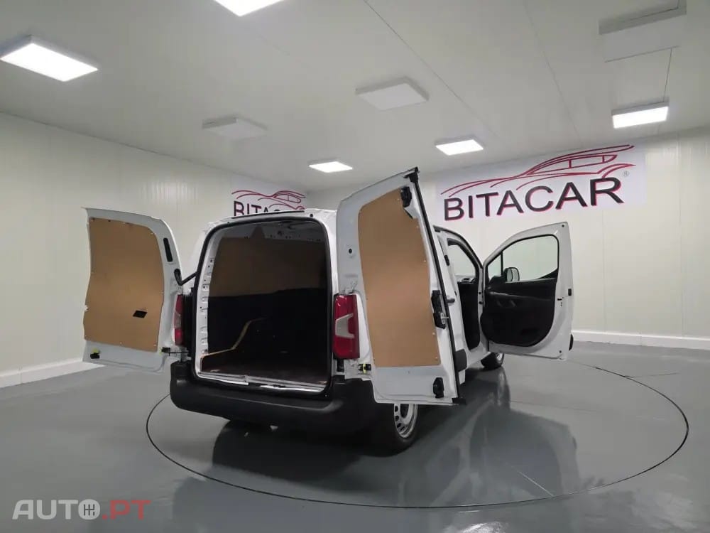 Peugeot Partner 1.5 BLUEHDI LONGA IVA DEDUTIVEL