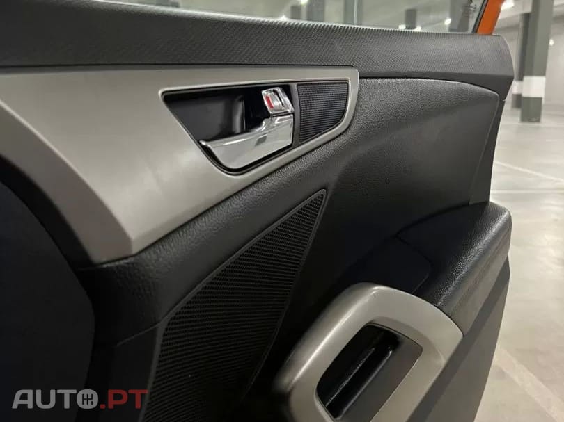 Hyundai Veloster 1.6 blue Premium