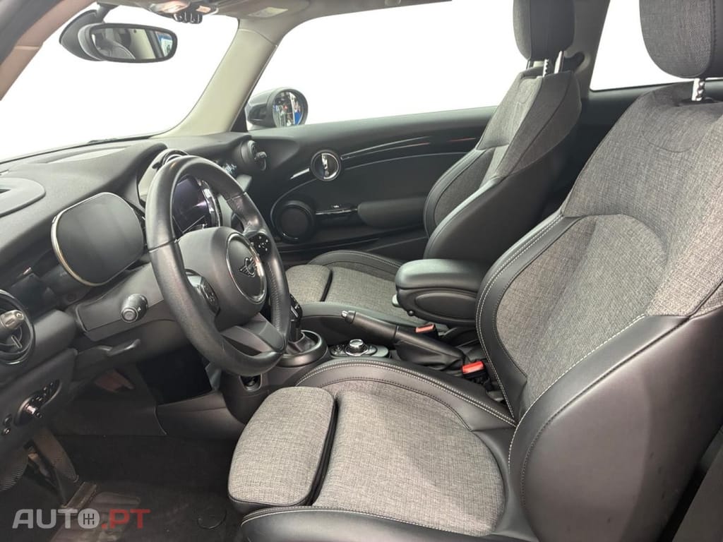 MINI Cooper S Camden Edition Auto