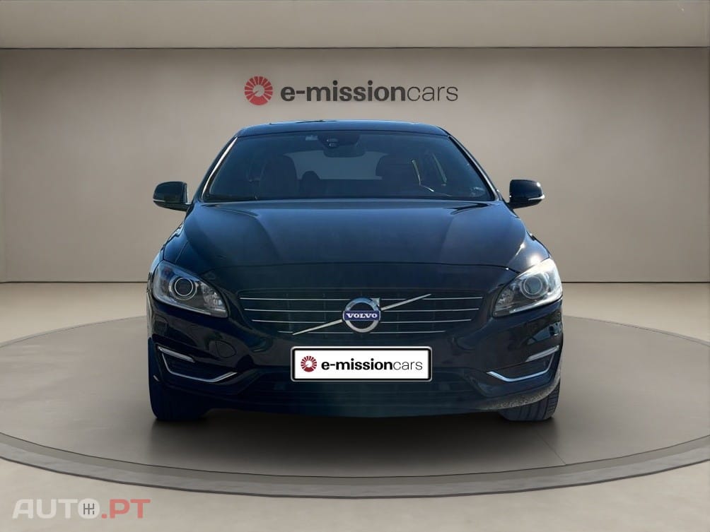 Volvo V60 D6 Twin Engine Geartronic RDesign