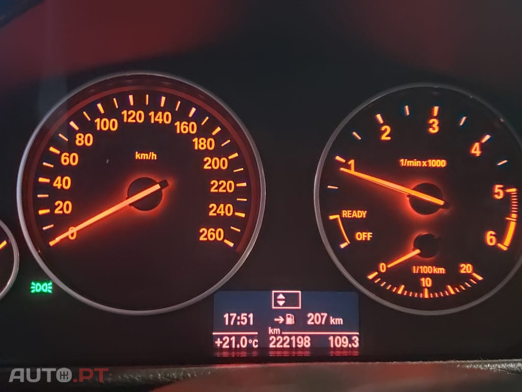 BMW 318 D Touring F31