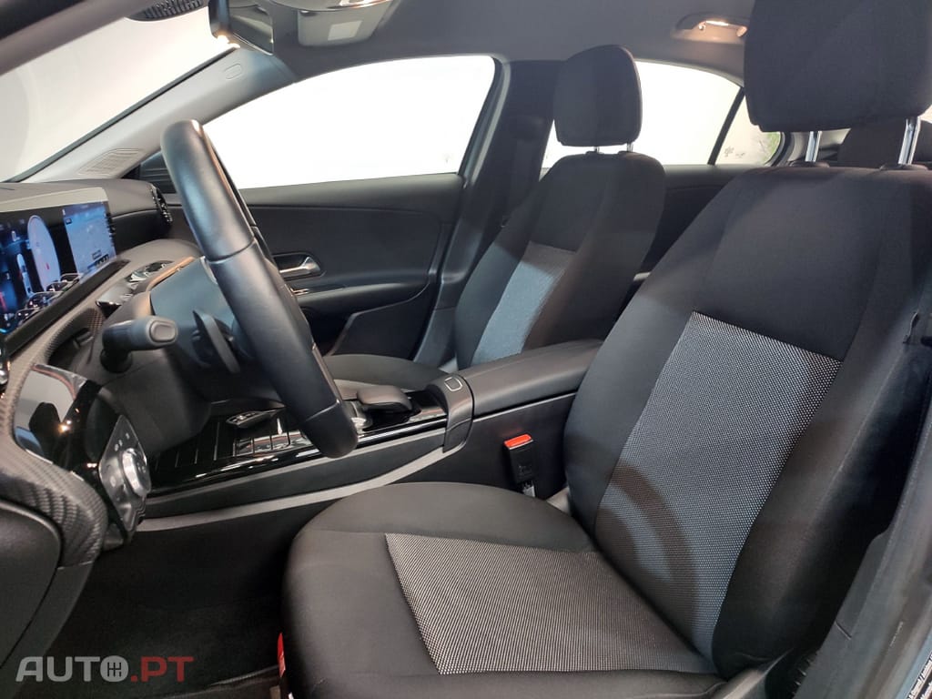 Mercedes-Benz A 180 Business Solution