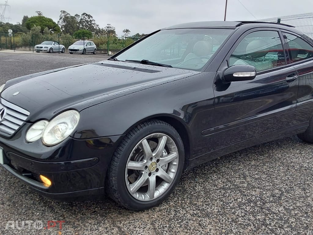 Mercedes-Benz C 220 Sportcoupé AMG
