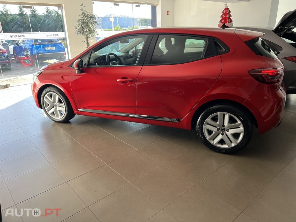 Renault Clio 1.0 TCe Intens CVT — fotografia 5