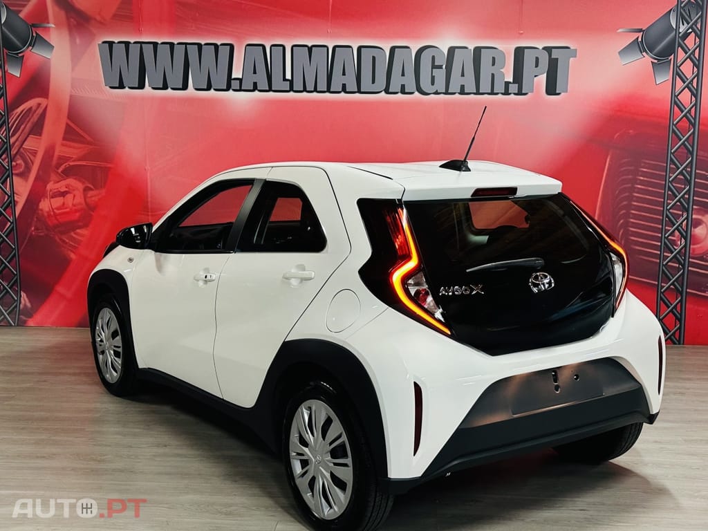 Toyota Aygo X 1.0 Play