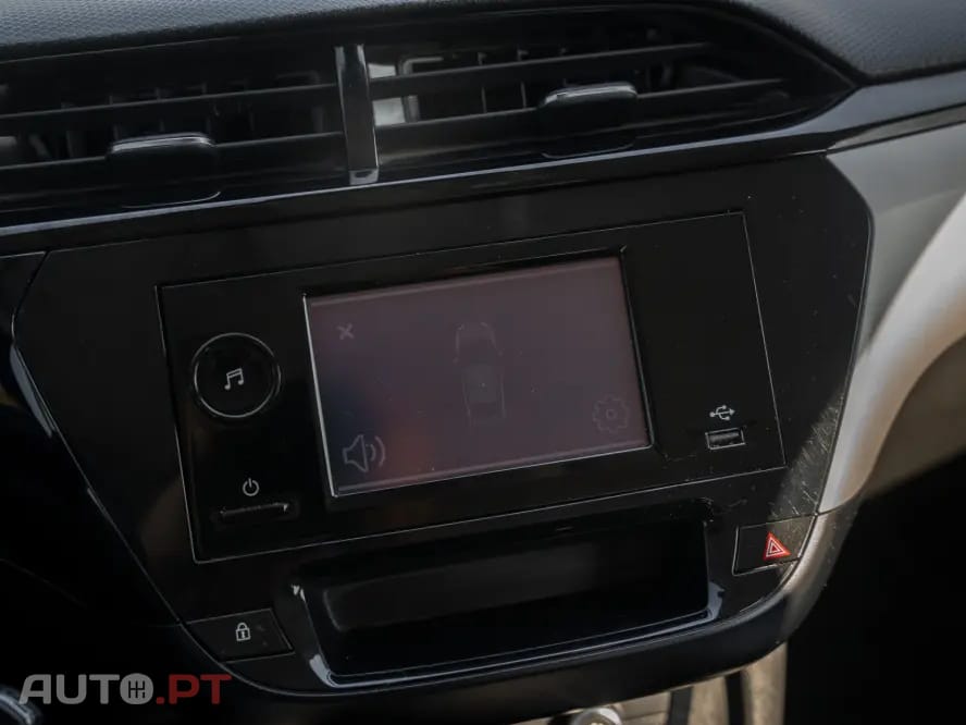 Opel Corsa 1.2 T Business Edition