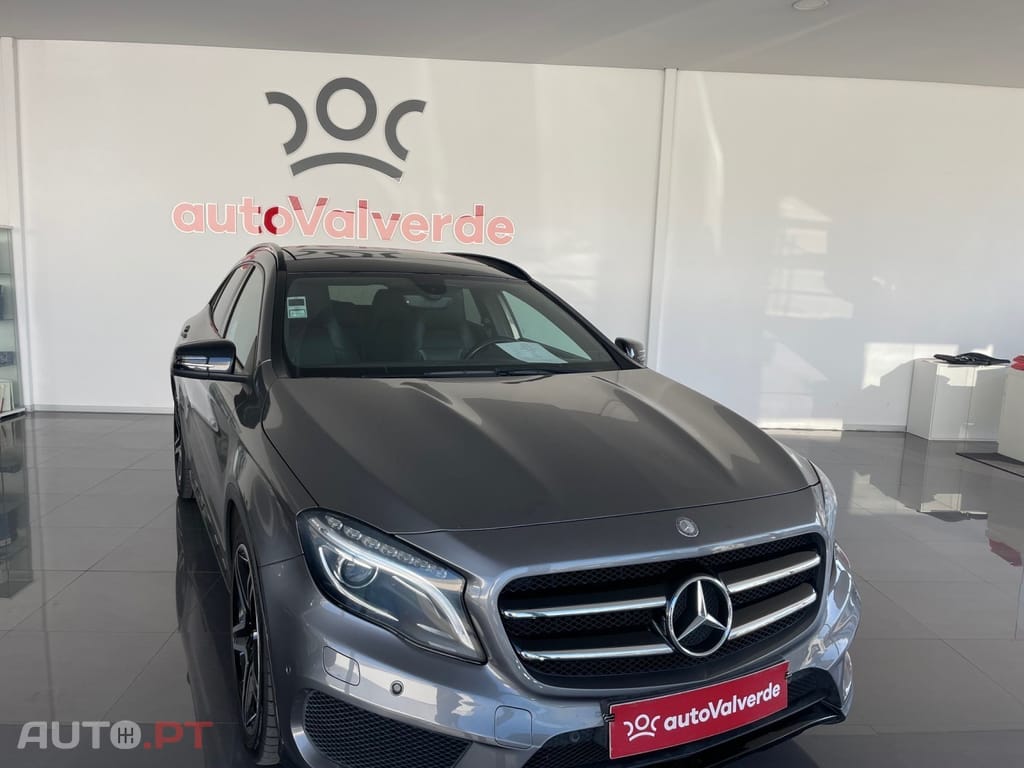 Mercedes-Benz GLA 220 CDI 4Matic 7G-DCT AMG Line