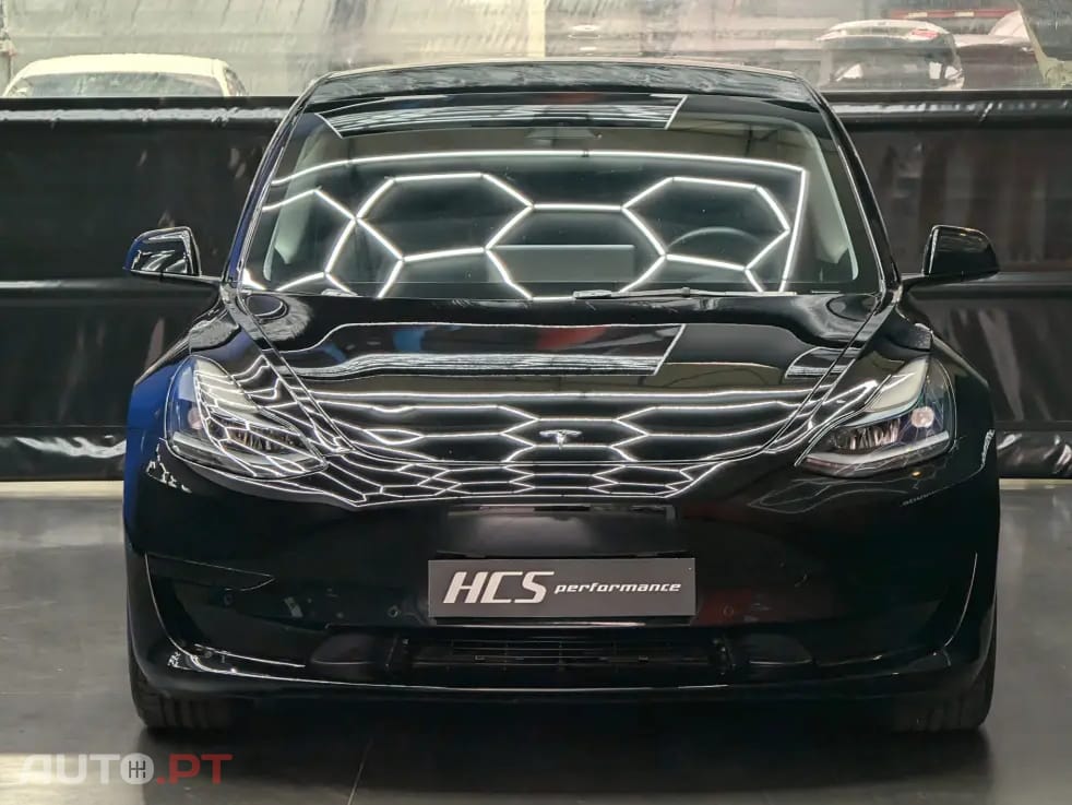 Tesla Model 3 Tração Traseira