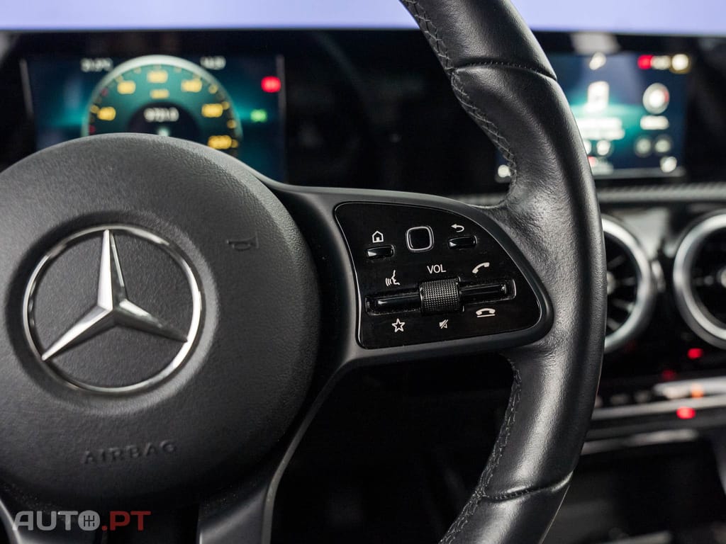 Mercedes-Benz A 180 d Business Solutions