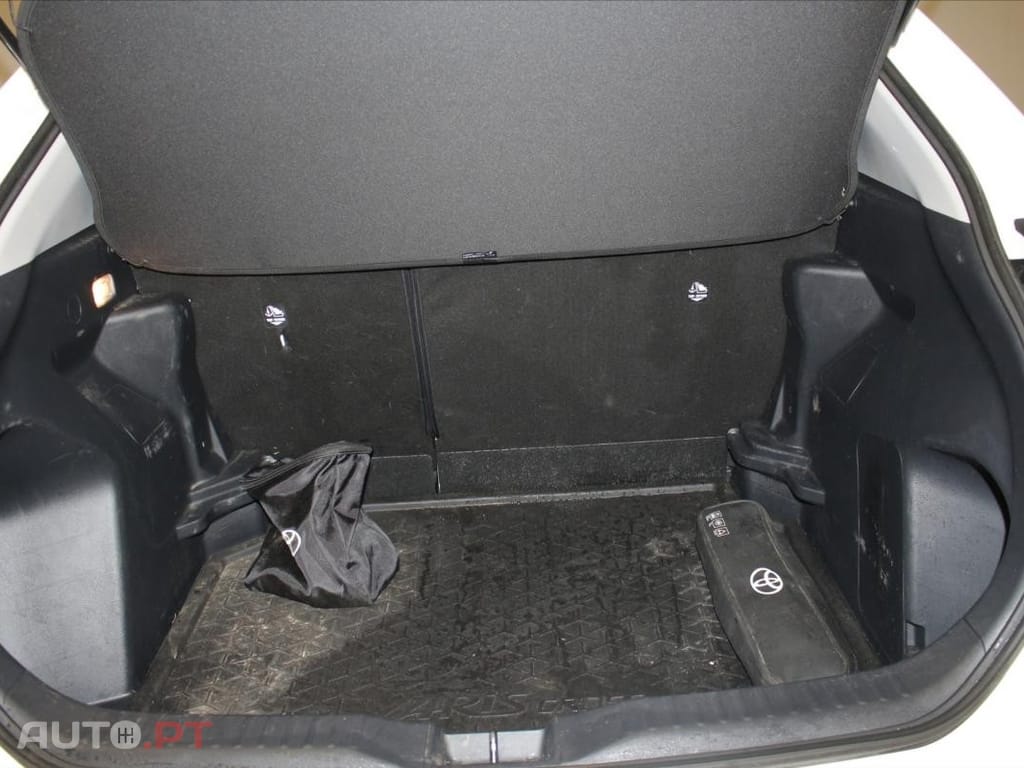 Toyota Yaris Cross 1.5 HDF Design AWD