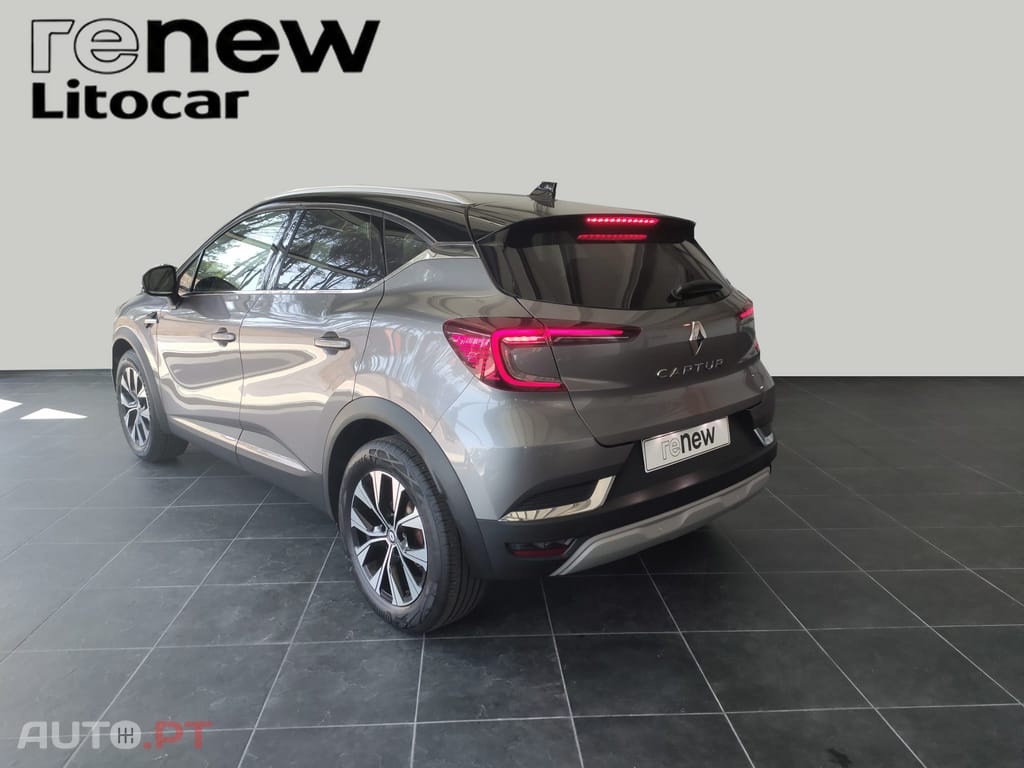 Renault Captur Techno — fotografia 3