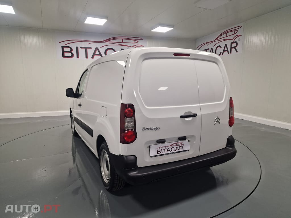 Citroen Berlingo 1.6 BLUEHDI IVA DEDUTIVEL APENAS 15.000KMS