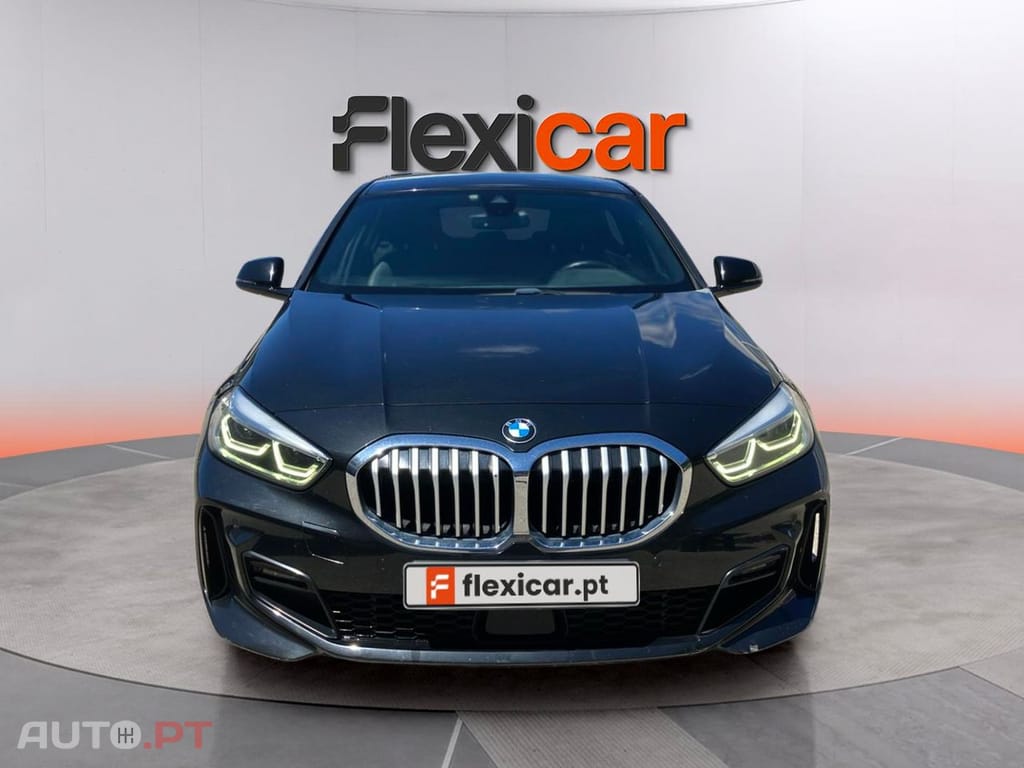 BMW 116 d Pack Desportivo M Auto