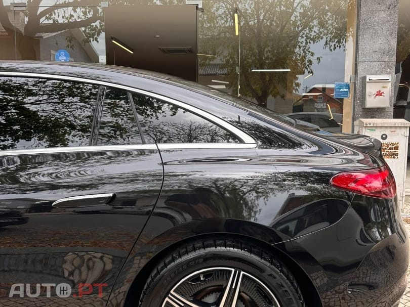 Mercedes-Benz EQE 350