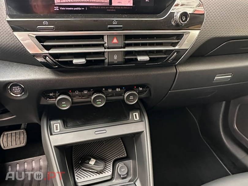 Citroen C4 X 1.5 BlueHDi Shine Pack EAT8