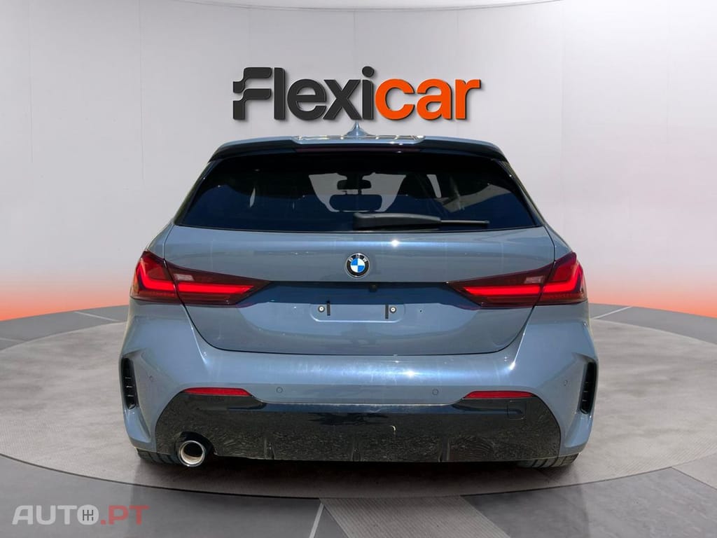 BMW 118 i Pack Desportivo M Auto