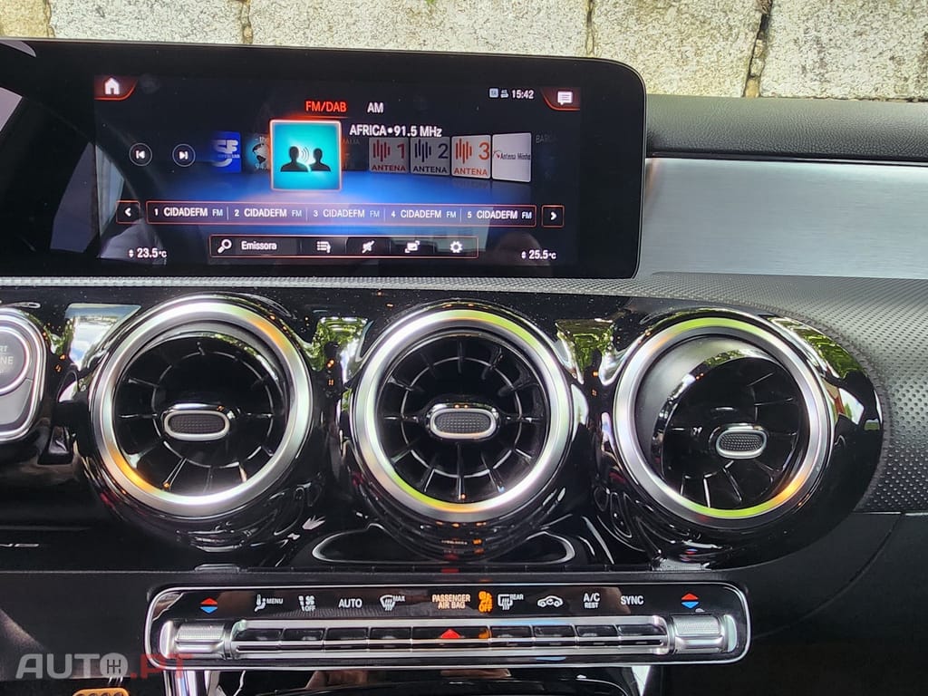 Mercedes-Benz A 180 d AMG Line