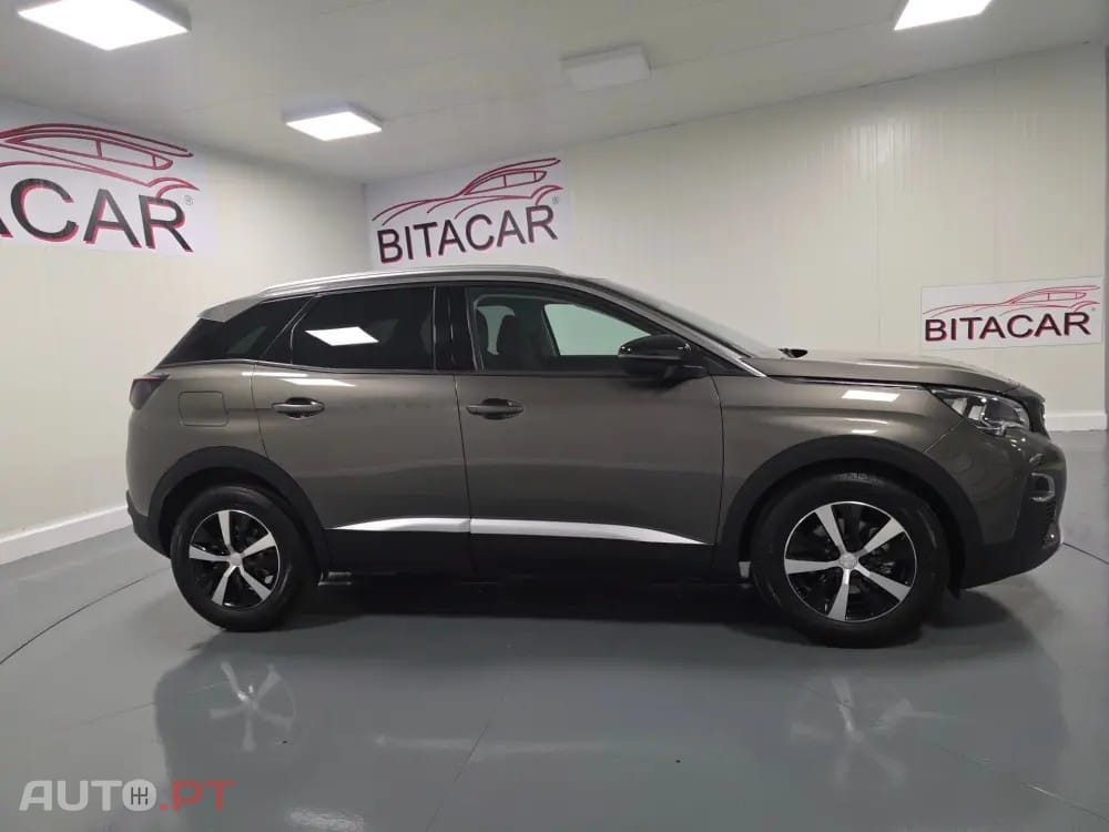 Peugeot 3008 1.5 BLUEHDI ACTIVE