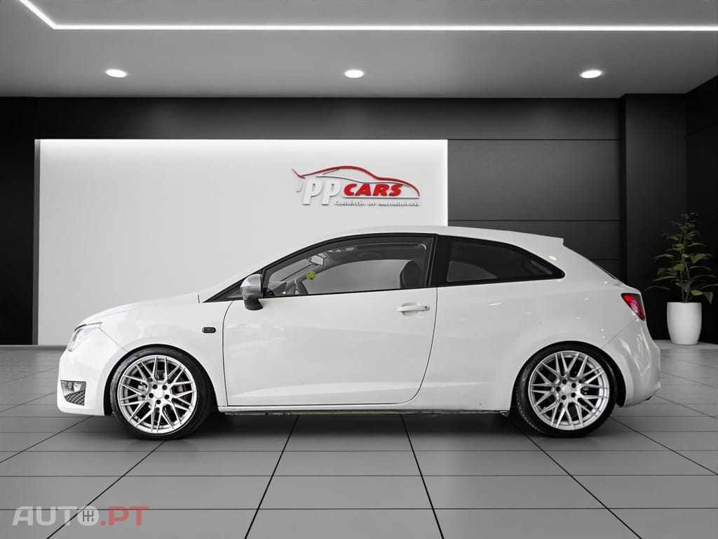 SEAT Ibiza 1.2 TSI FR — fotografia 8