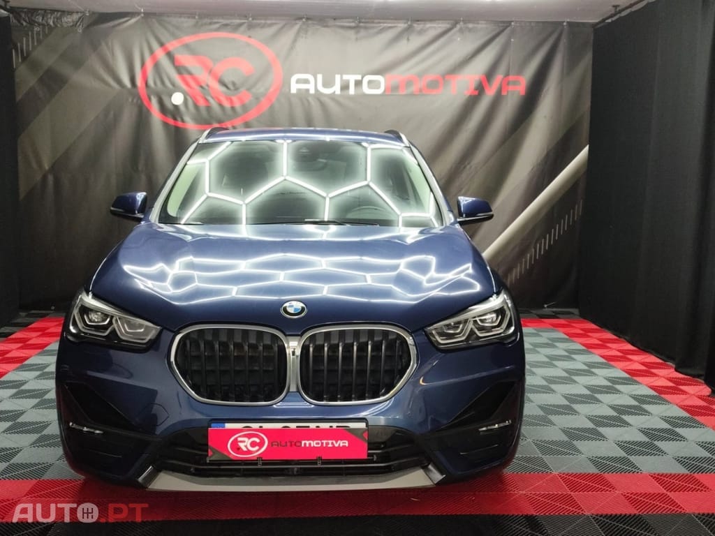 BMW X1 25 e xDrive Corporate Edition
