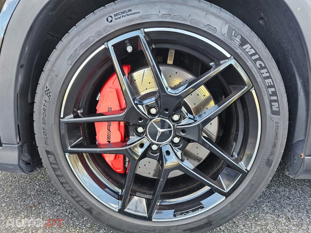 Mercedes-Benz GLA 45 AMG 4-Matic