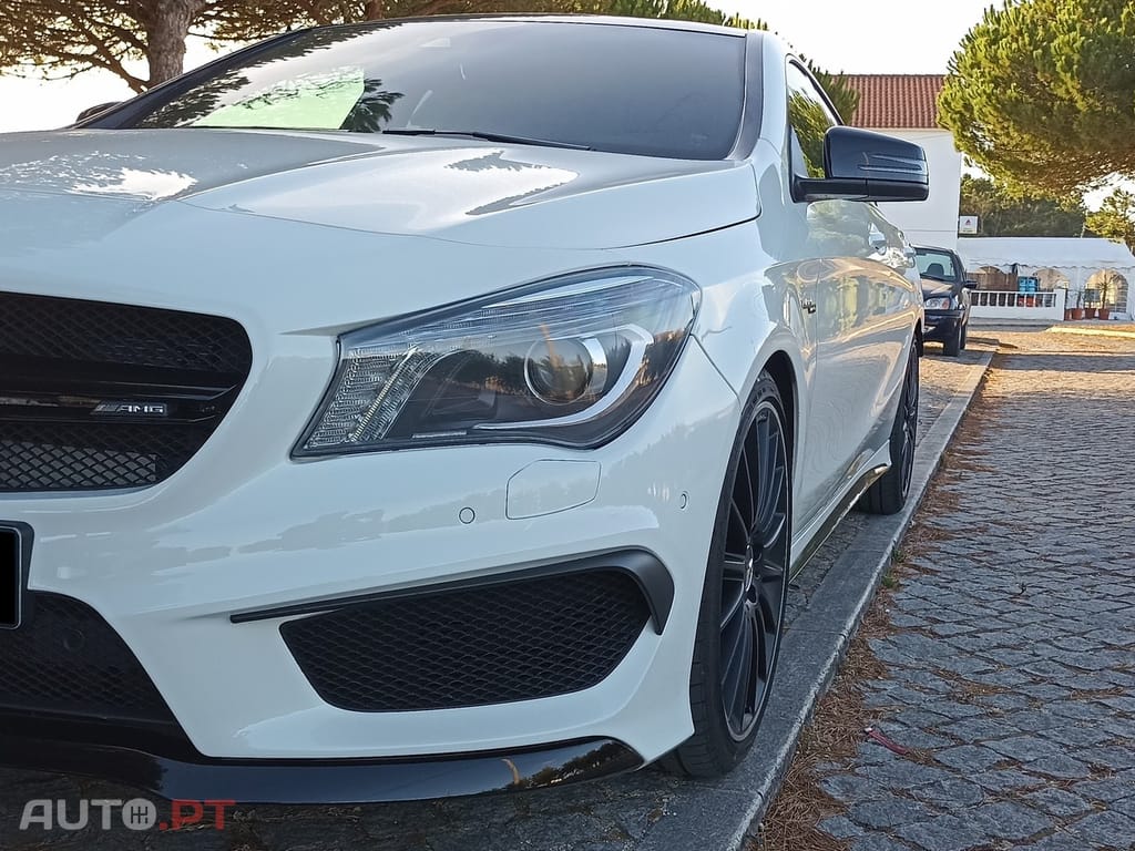 Mercedes-Benz CLA 45 AMG Shooting Brake 4-Matic