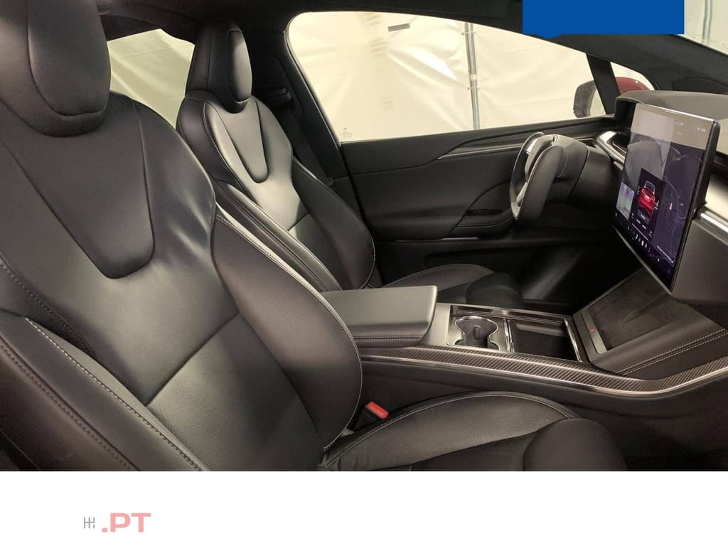 Tesla Model X Plaid AWD