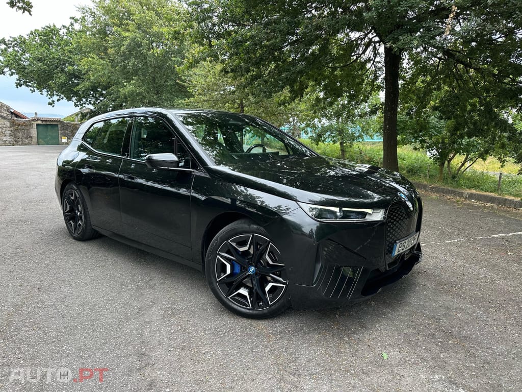 BMW iX xDrive 50