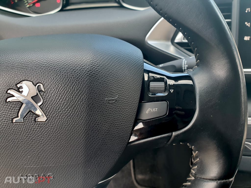 Peugeot 308 1.5 BlueHDi Style