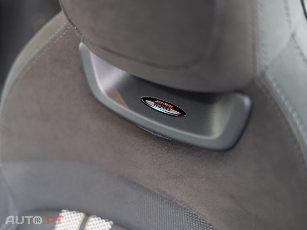 MINI Cooper Cooper Premium JCW Auto