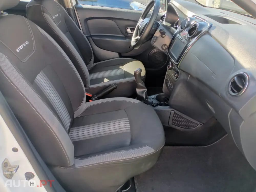 Dacia Sandero 0.9 TCe Stepway