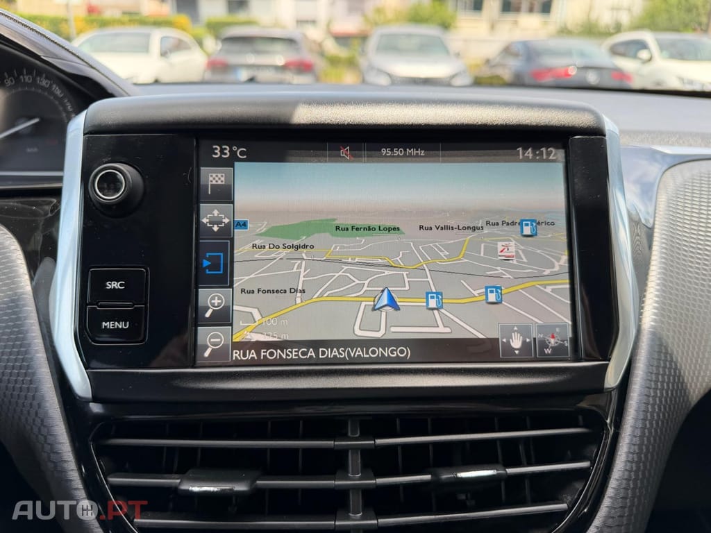 Peugeot 2008 1.6 BlueHDi Allure