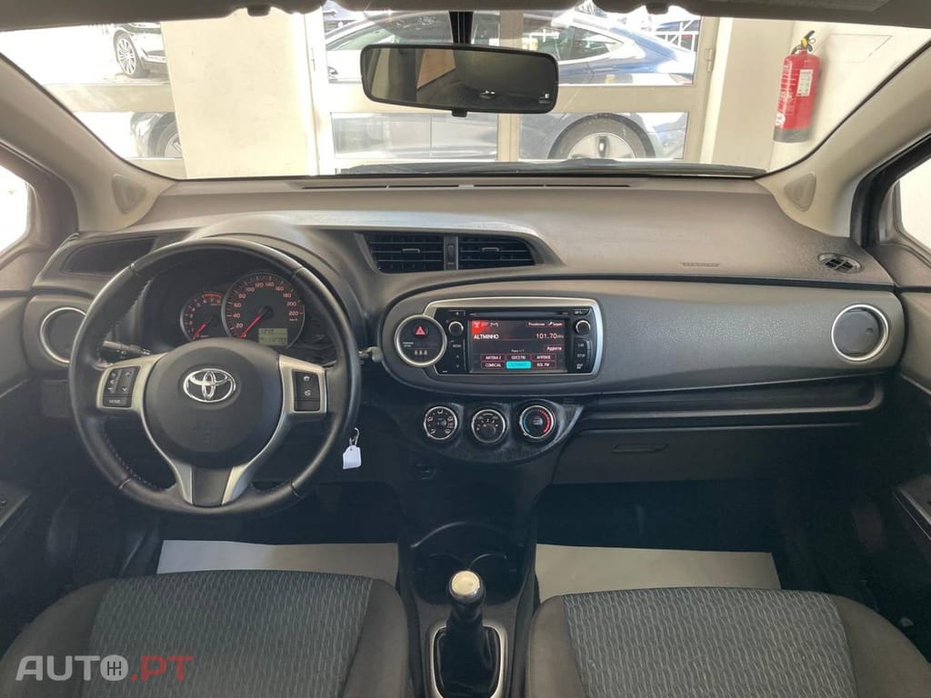 Toyota Yaris 1.0 VVT-i ACtive+AC