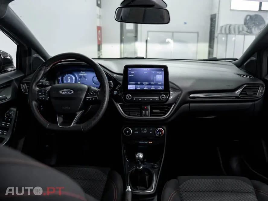 Ford Puma 1.0 EcoBoost MHEV ST-Line