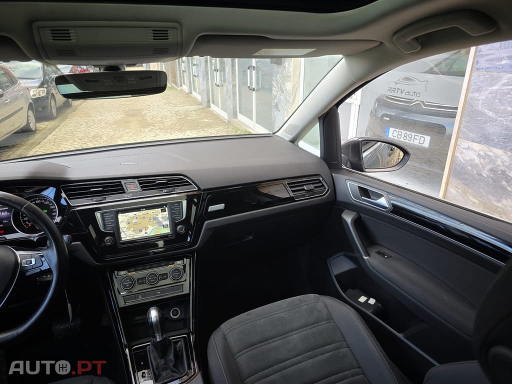 Volkswagen Touran 1.6 TDI Blue.Hig.DSG 5L