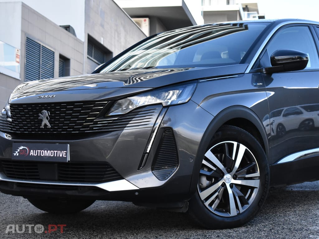 Peugeot 3008 1.6 Hybrid Allure Pack e-EAT8