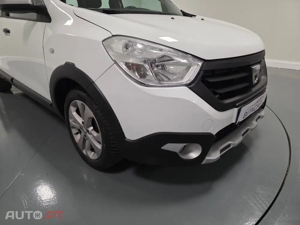 Dacia Lodgy 1.2 STEPWAY