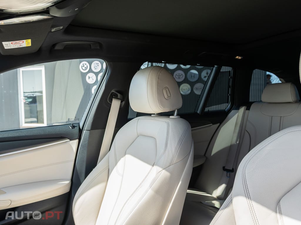 BMW 520 d Pack Desportivo M Auto