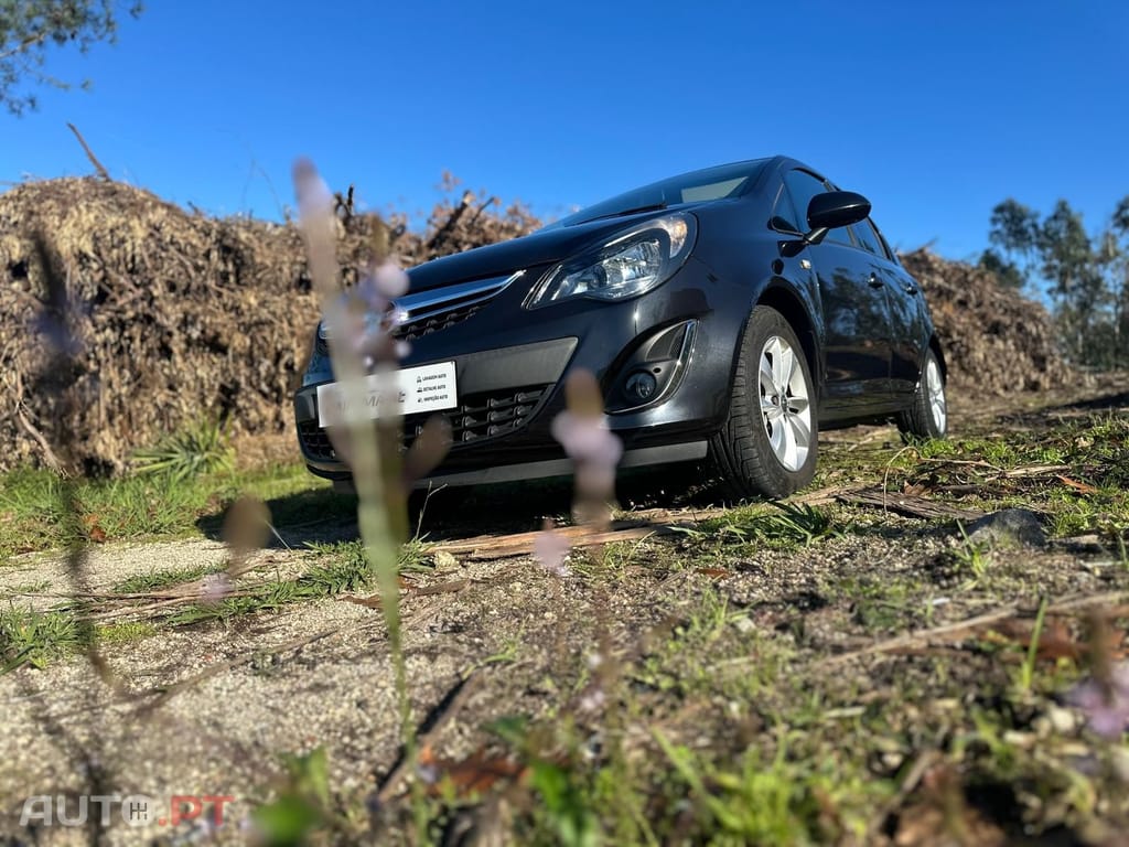 Opel Corsa 1.2 Enjoy S/S