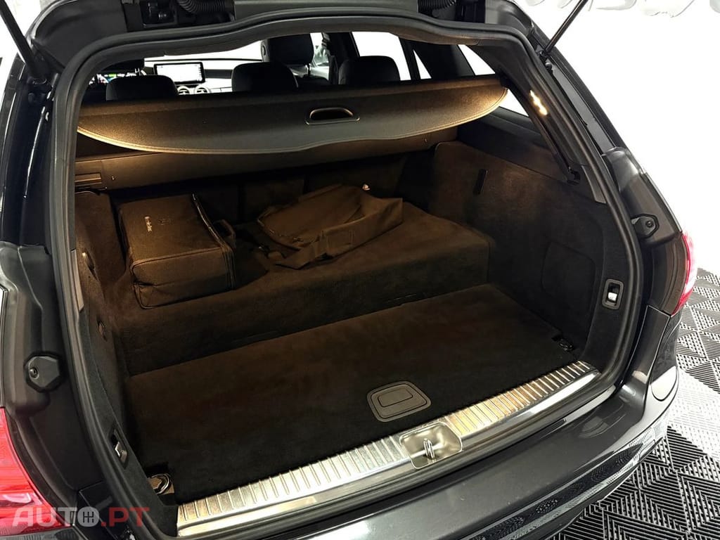 Mercedes-Benz C 300 de T 9G-TRONIC AMG Line