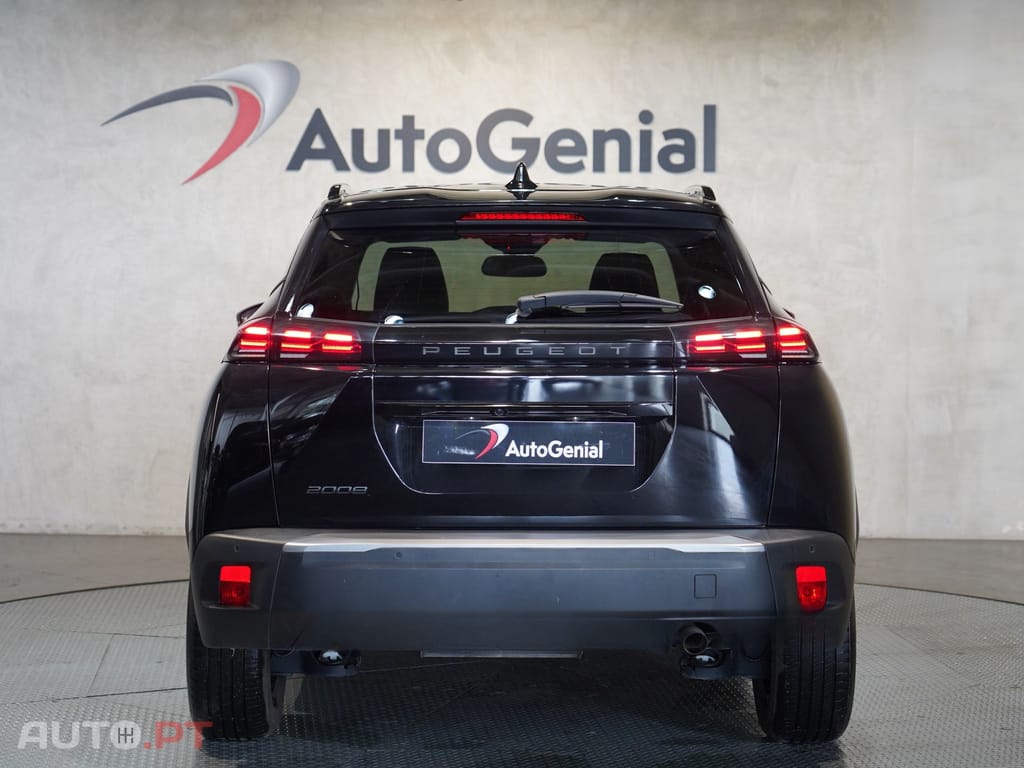 Peugeot 2008 1.2 PureTech Allure