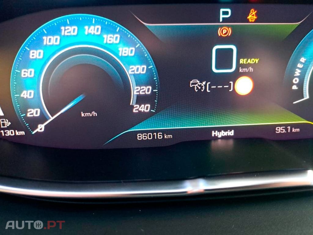 Peugeot 3008 1.6 Hybrid GT Pack e-EAT8