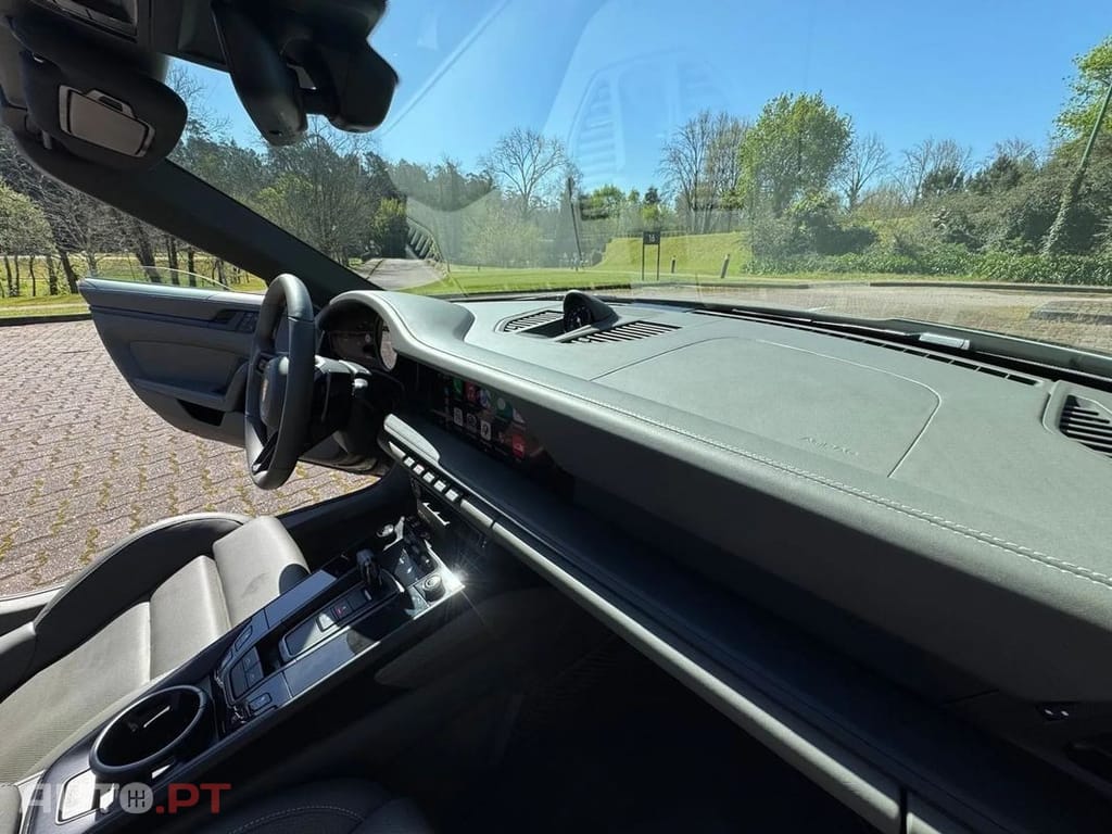 Porsche 911 Targa 4 GTS PDK