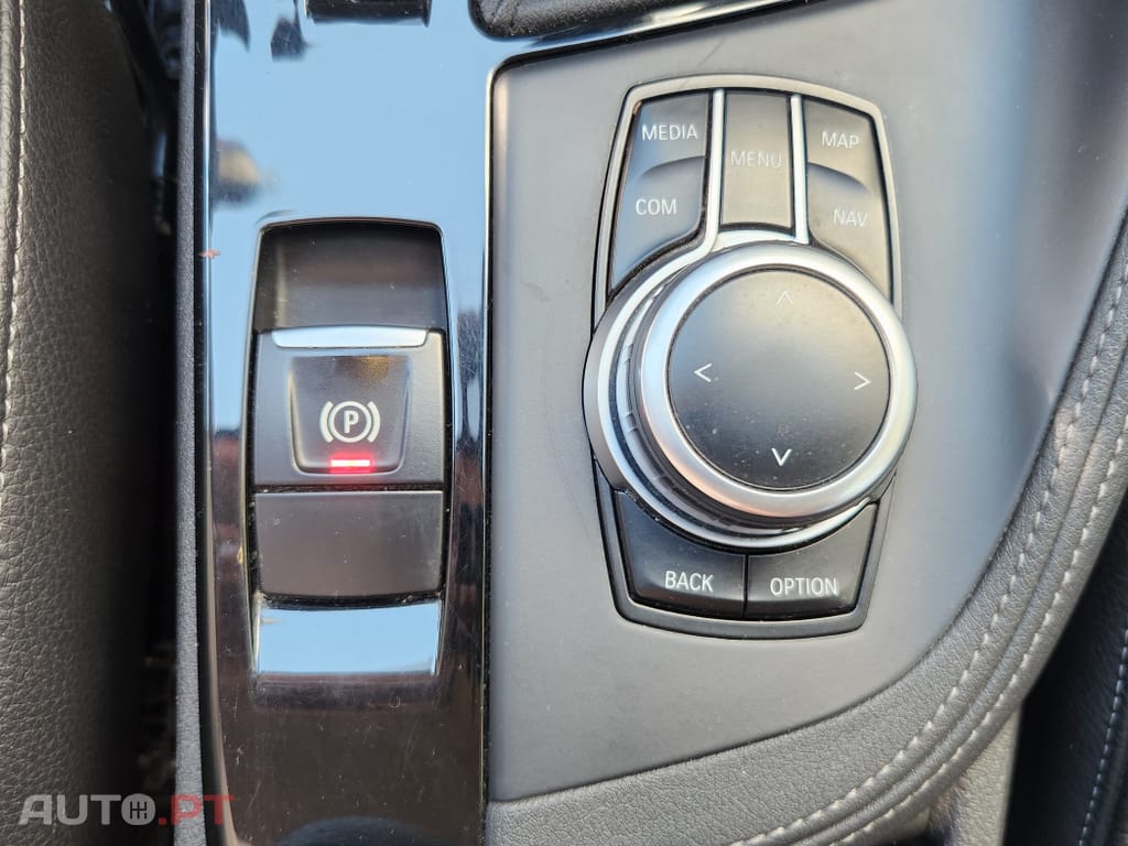 BMW X1 16 d sDrive Auto Line Sport