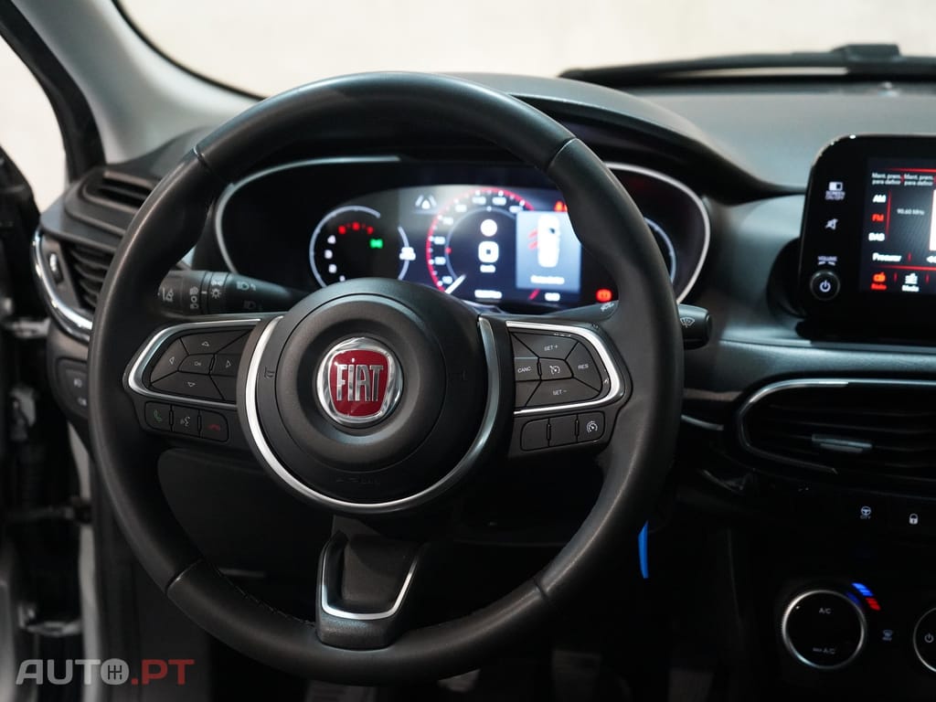 Fiat Tipo 1.3 M-Jet Lounge