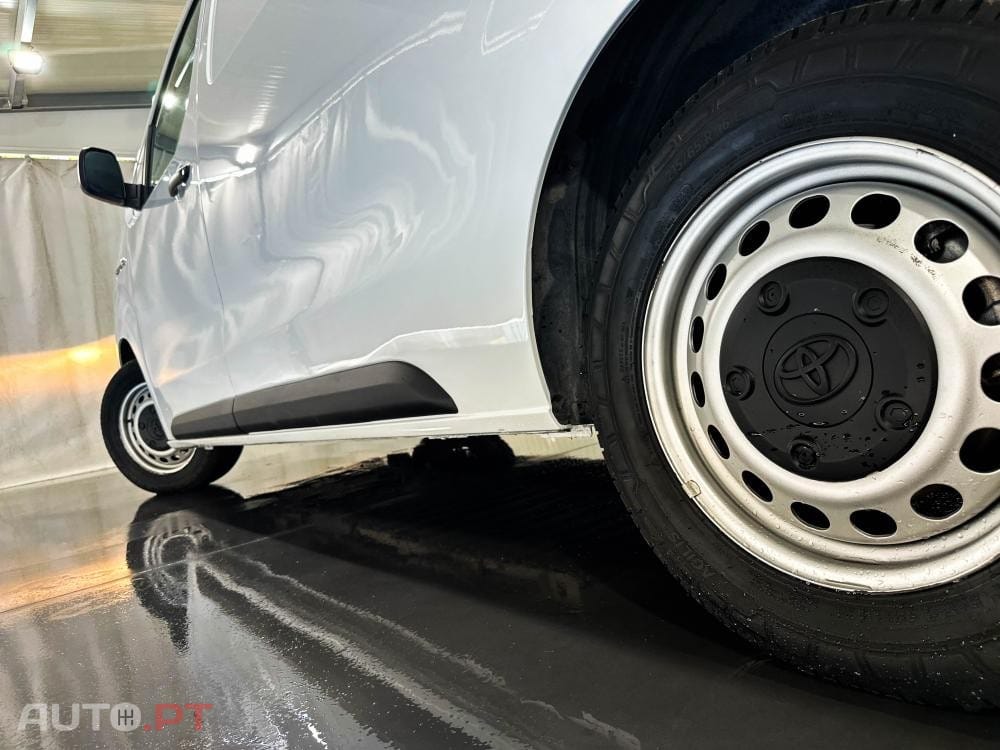 Toyota Proace Electric 50kWh 136cv Business Line