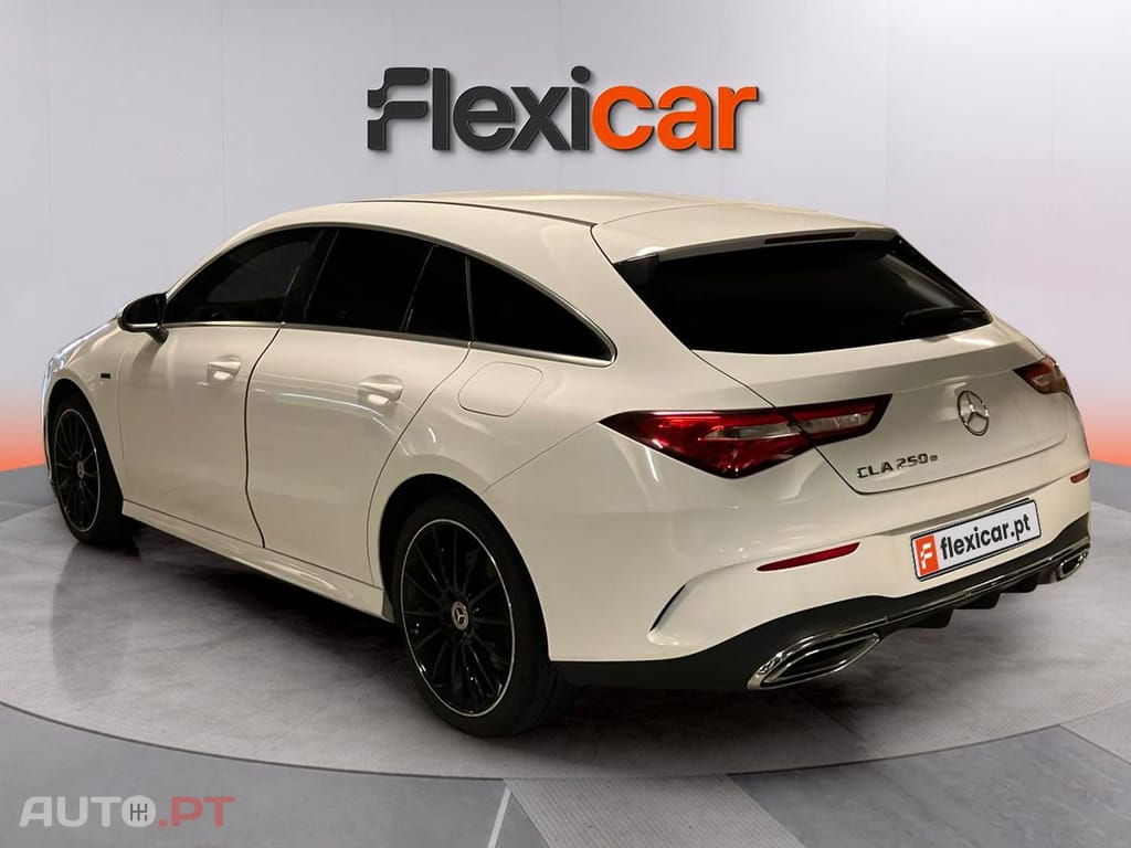 Mercedes-Benz CLA 250 e Shooting Brake AMG Line