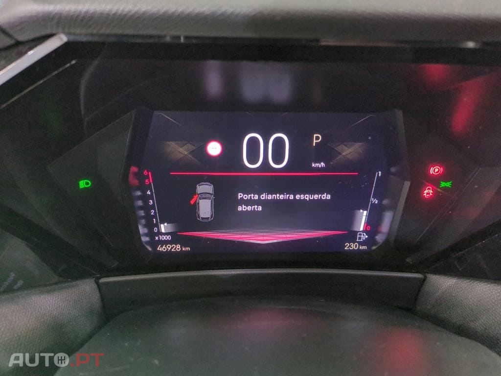 DS DS4 1.5 BlueHDi Bastille + EAT8